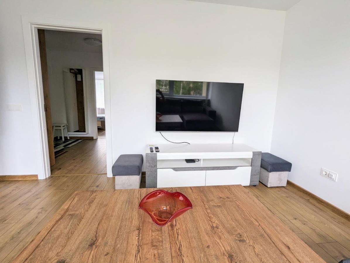 Lovely 2-Bedroom Flat In The Heart Of Druskininkai Exterior foto